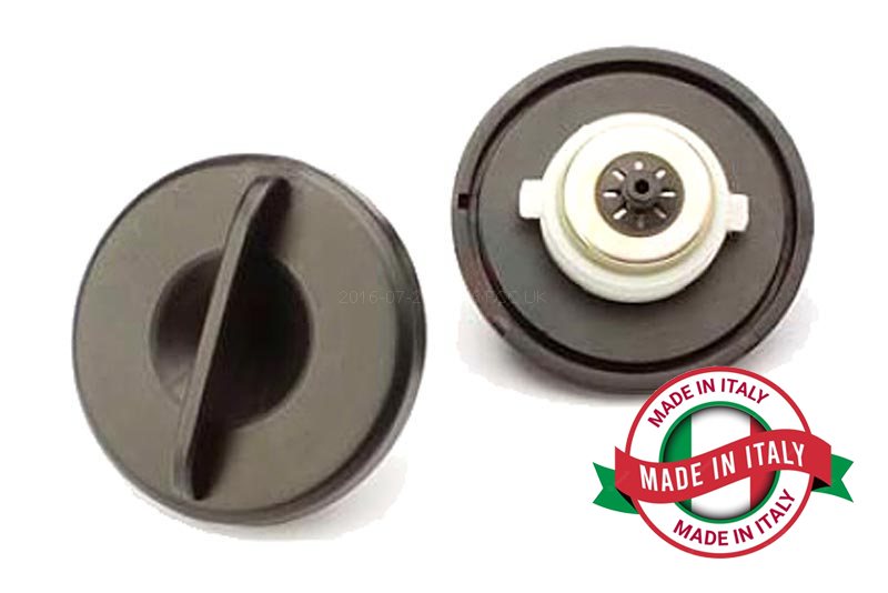 Peugeot 106 2nd phase Rallye (1997 to 2004) fuel cap